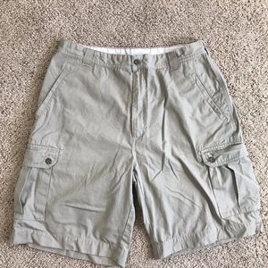 Woolrich Tan Khaki Cargo Casual Shorts